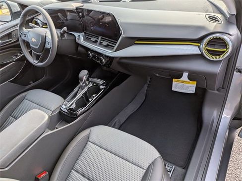 New 2026 Chevrolet Trax LT image 35