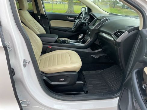 Used 2017 Ford Edge SEL w/ Equipment Group 201A image 16