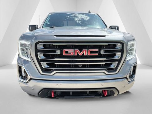 Used 2021 GMC Sierra 1500 AT4 w/ Technology Package AWD/4WD image 2