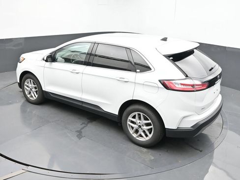 Used 2024 Ford Edge SEL AWD/4WD image 40