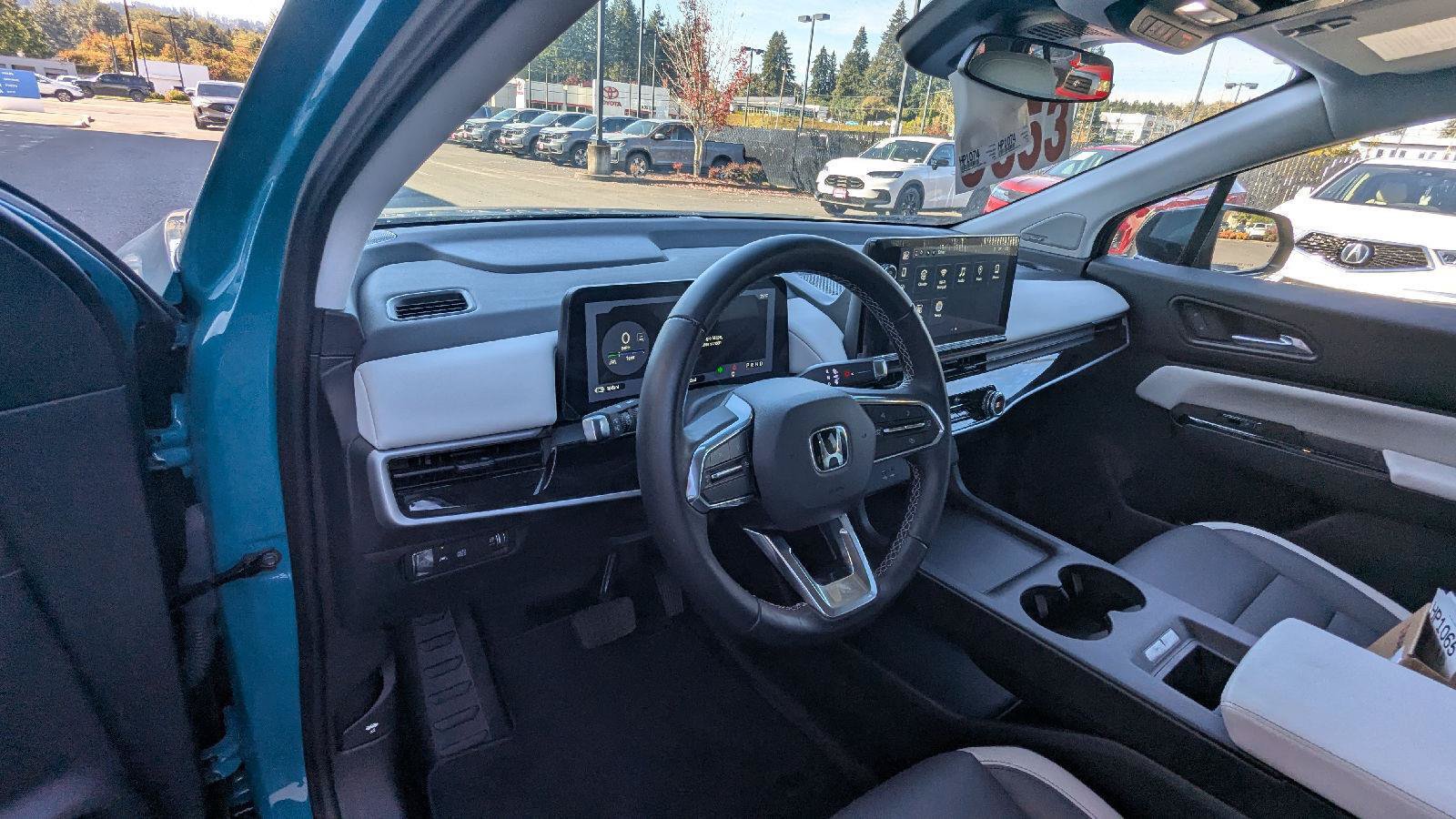 Used 2024 Honda Prologue Touring image 14