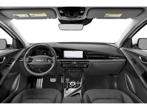 Certified 2024 Kia Niro Wave w/ Wave Preserve Package FWD image 11