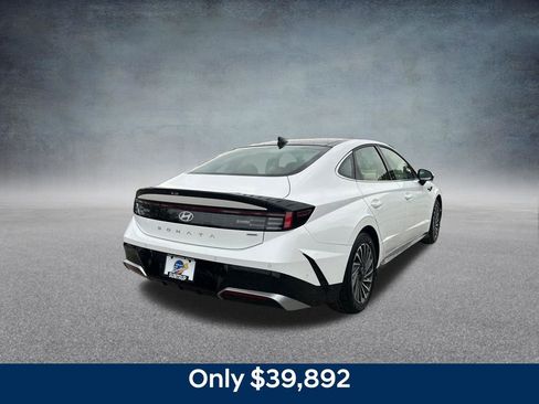 New 2026 Hyundai Sonata Limited FWD image 5
