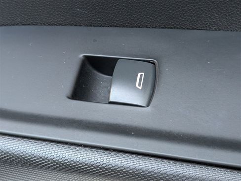 Used 2024 Chevrolet Silverado 1500 Custom image 35