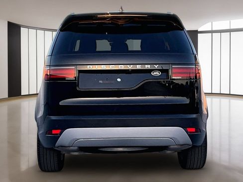 Certified 2023 Land Rover Discovery S AWD/4WD image 5