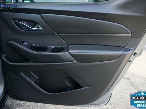 Used 2018 Chevrolet Traverse LT w/ LPO, Floor Liner Package AWD/4WD image 24