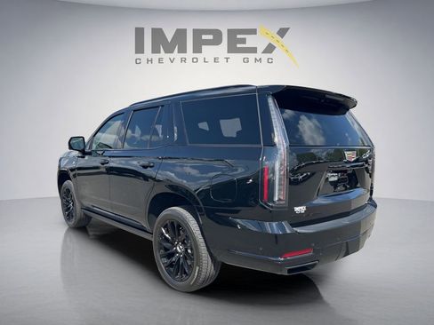 Used 2025 Cadillac Escalade Sport w/ Touring Package AWD/4WD image 3