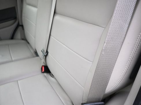 Used 2009 Ford Escape XLT image 41