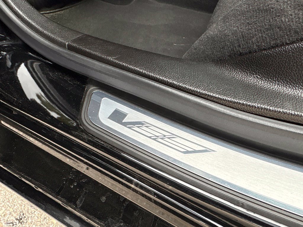 Used 2019 Cadillac CTS V w/ Carbon Fiber Package RWD image 17