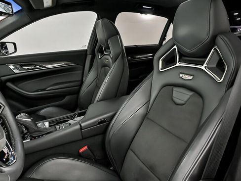 Used 2019 Cadillac CTS V w/ Carbon Fiber Package RWD image 20