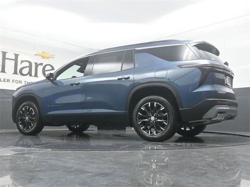 New 2026 Chevrolet Traverse LT w/ Sun and Wheel Package image 34