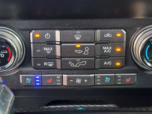 Used 2019 Ford F150 Raptor w/ Equipment Group 802A Luxury AWD/4WD image 18