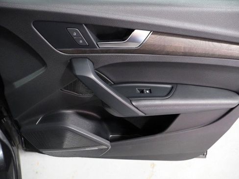 Used 2019 Audi Q5 Premium Plus w/ Premium Plus Package image 53