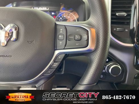 New 2026 RAM 1500 Express AWD/4WD image 16
