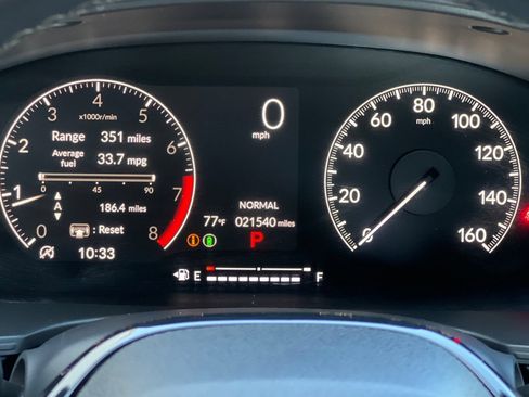 Used 2025 Honda Civic Sport image 29