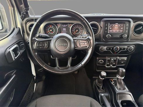 Used 2020 Jeep Wrangler Unlimited Sport S AWD/4WD image 35