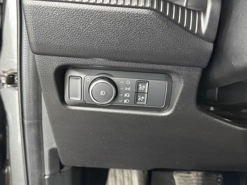 Used 2025 Ford Ranger XLT AWD/4WD image 16
