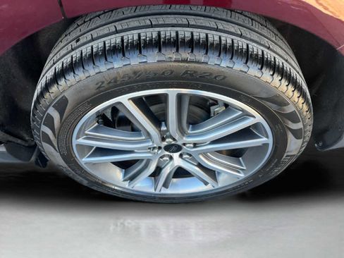 Used 2024 Ford Edge Titanium w/ Equipment Group 301A image 10