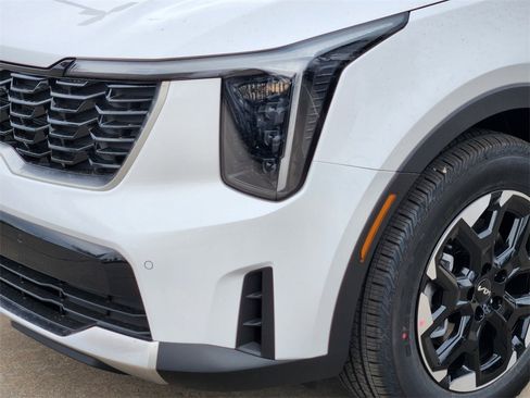 New 2026 Kia Sorento S image 6