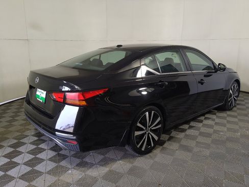 Used 2022 Nissan Altima 2.5 SR FWD image 10