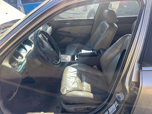 Used 2002 Acura RL FWD image 15