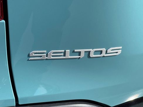 New 2026 Kia Seltos SX image 27