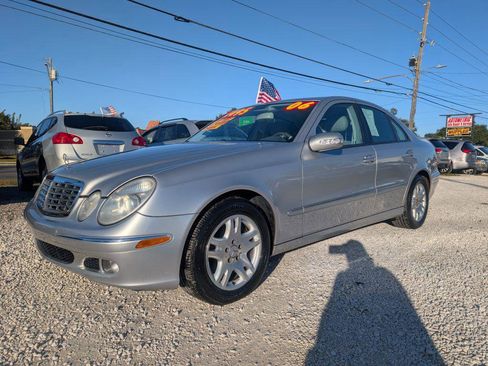 Used 2006 Mercedes-Benz E 350 4MATIC Sedan image 1