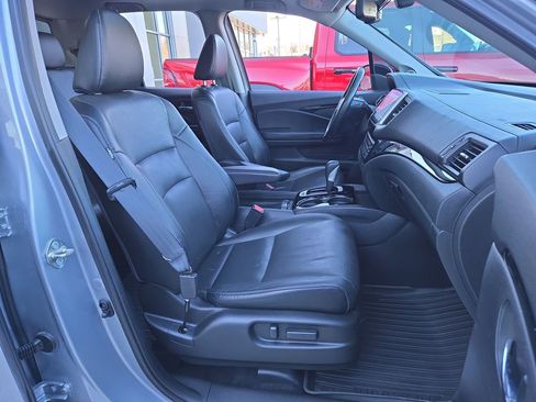 Used 2017 Honda Ridgeline RTL-E image 17