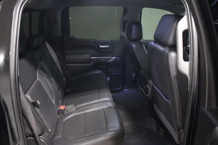 Used 2021 Chevrolet Silverado 1500 LTZ AWD/4WD image 31
