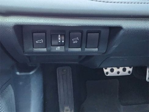 Used 2022 Subaru Outback Wilderness w/ Wilderness Package image 23