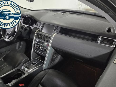 Used 2019 Land Rover Discovery Sport HSE AWD/4WD image 33
