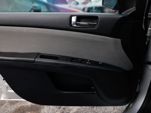 Used 2012 Nissan Sentra 2.0 S image 39