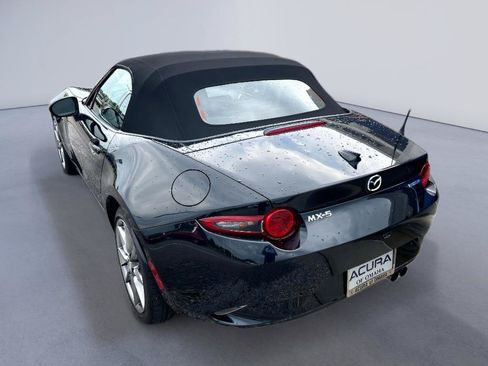 Used 2023 MAZDA MX-5 Miata Grand Touring RWD image 3