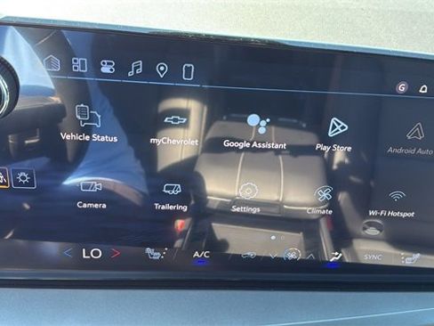 New 2026 Chevrolet Traverse LT image 15