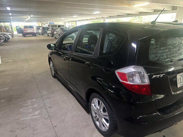 Used 2011 Honda Fit Sport image 2