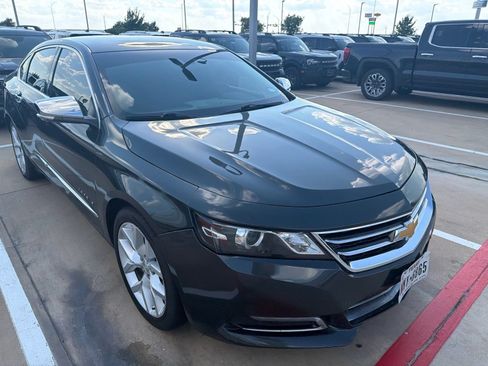 Used 2018 Chevrolet Impala Premier FWD image 15