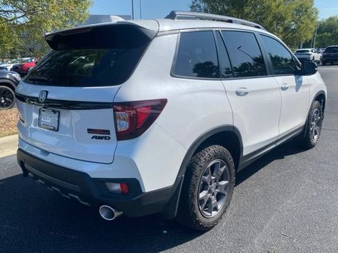 Used 2024 Honda Passport TrailSport image 4