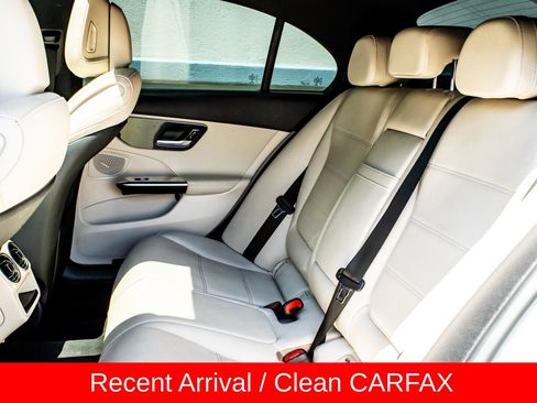 Used 2022 Mercedes-Benz C 300 4MATIC Sedan image 13