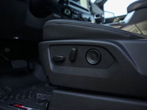 New 2025 Chevrolet Silverado 1500 LTZ image 18