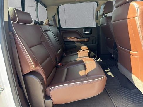 Used 2019 Chevrolet Silverado 2500 High Country AWD/4WD image 17