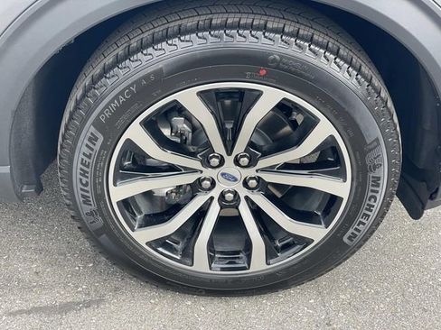 New 2026 Ford Explorer ST-Line image 32