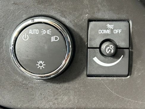 Used 2023 Chevrolet Express 3500 LS image 26