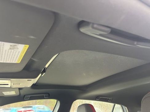 Used 2024 Volkswagen GTI SE FWD image 11