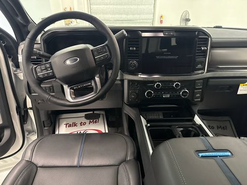 New 2026 Ford F250 Platinum AWD/4WD image 15