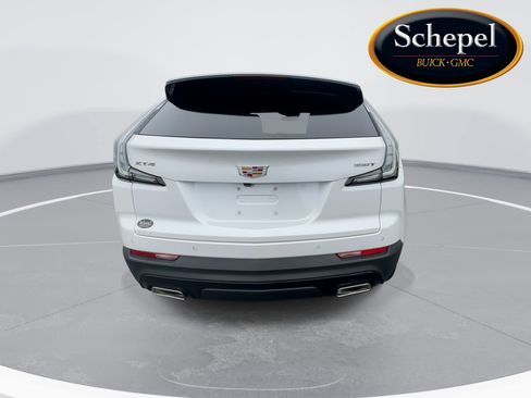 Used 2023 Cadillac XT4 Sport w/ Cold Weather Package image 7