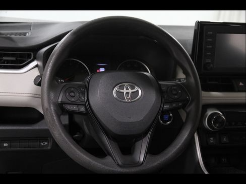 Used 2019 Toyota RAV4 XLE w/ Convenience Package AWD/4WD image 7