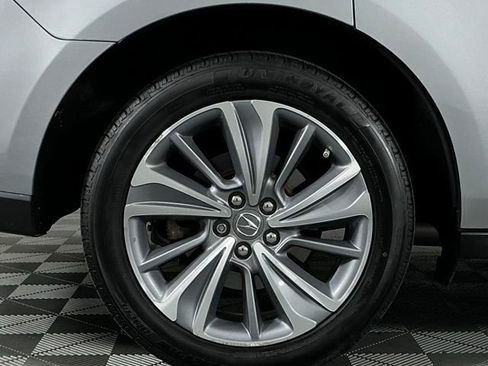 Certified 2018 Acura MDX FWD w/ Technology Package image 9