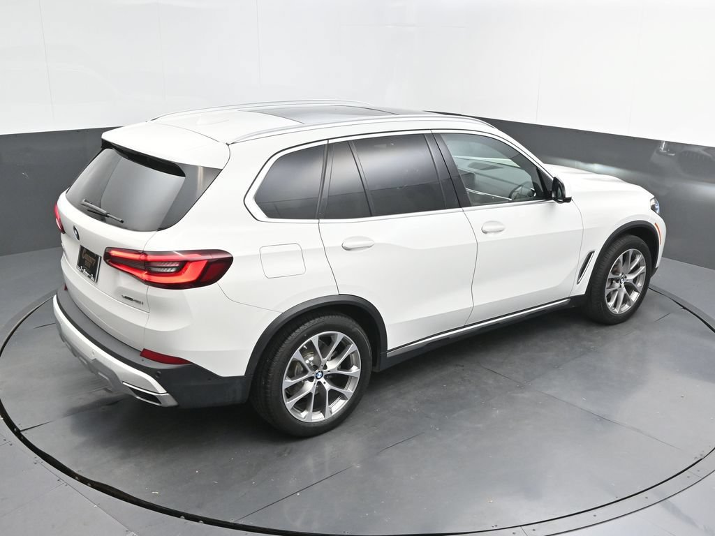 Used 2022 BMW X5 sDrive40i w/ Premium Package RWD image 37