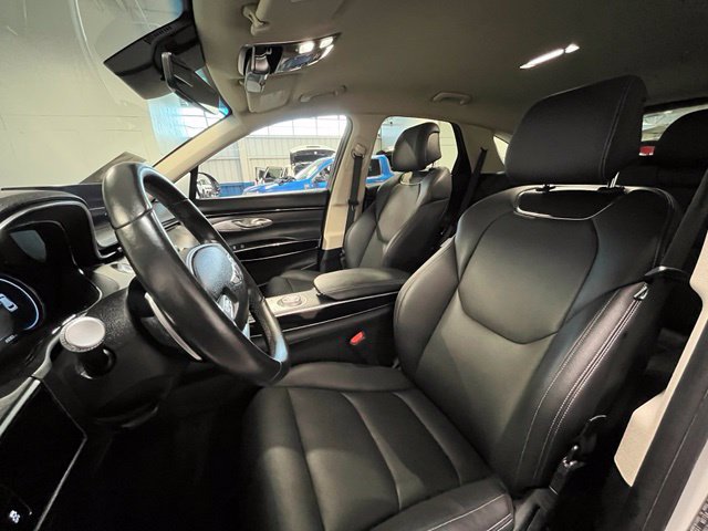 Used 2025 Genesis GV70 2.5T AWD/4WD image 26