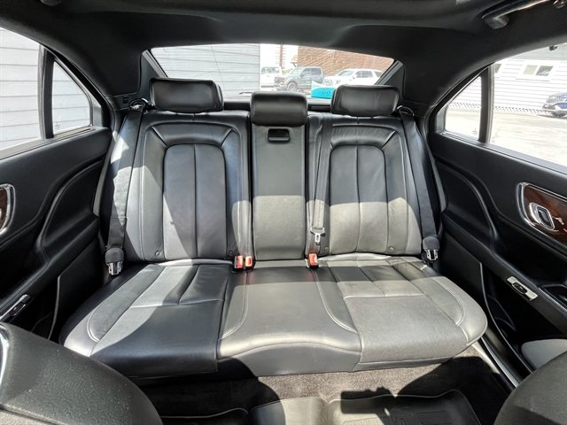 Used 2018 Lincoln Continental Reserve w/ Luxury Package AWD/4WD image 51